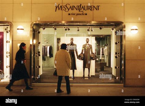 Yves Saint Laurent – Kurfürstendamm 